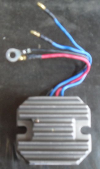 Voltage Regulator for Kubota B1700D w/o charge indicator replaces 67211-55230 - Click Image to Close