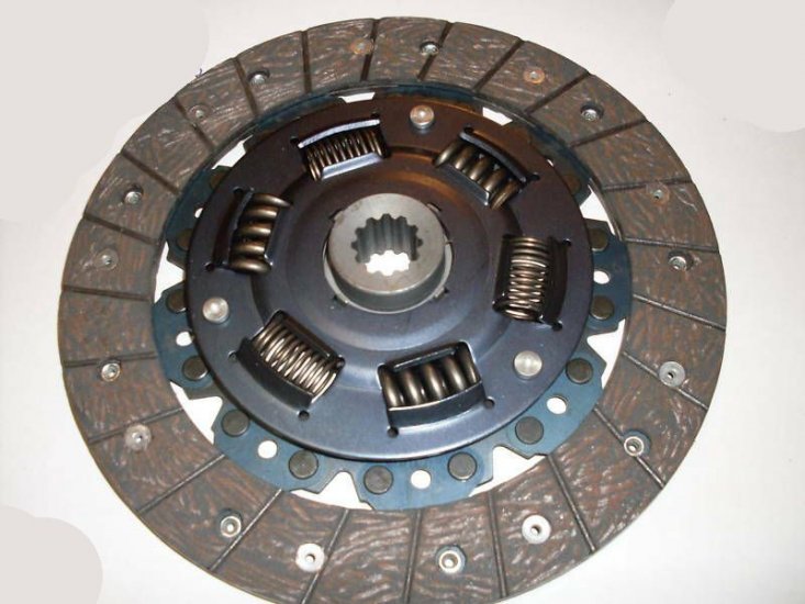Mahindra Clutch Disc for 1526 thru 3616 HST Models 19641112000 - Click Image to Close